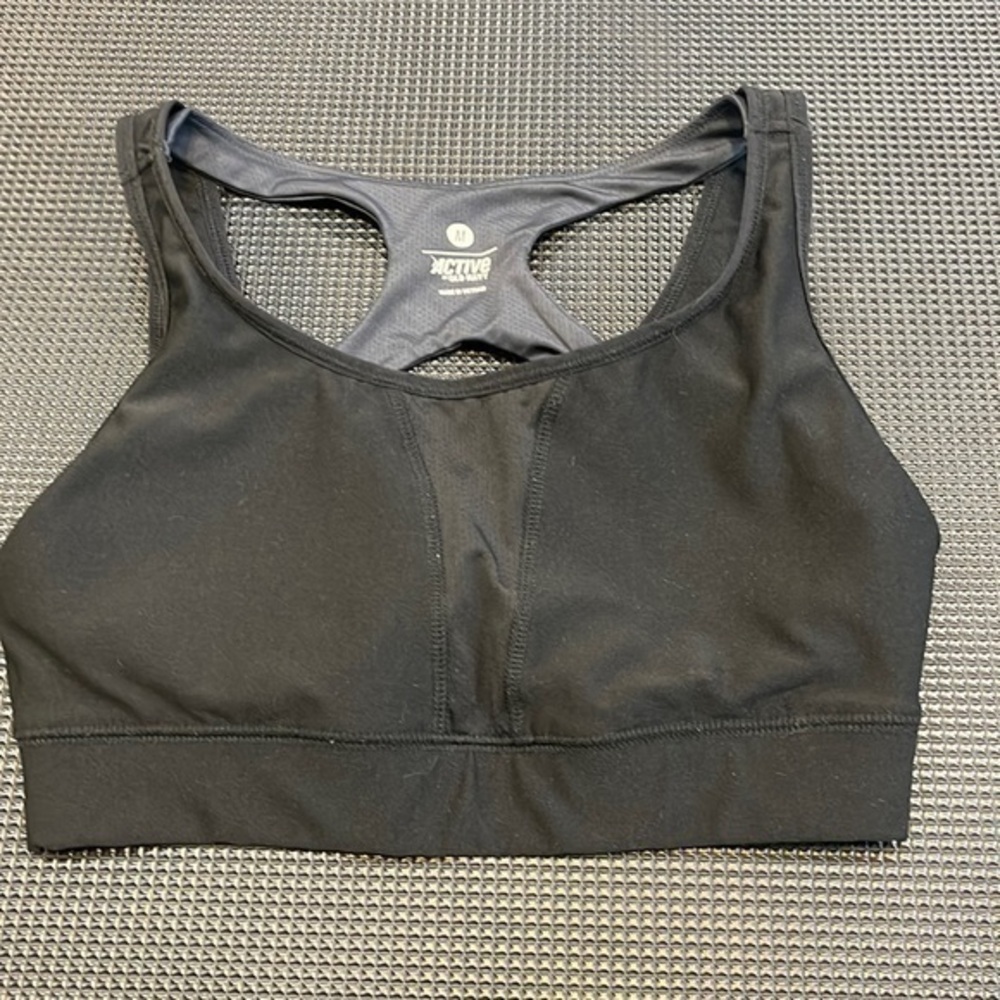 Old Navy Sports Bra Size Medium